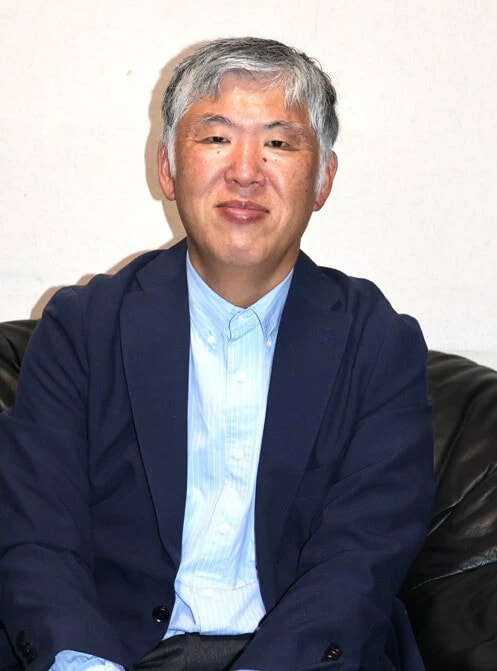 過去に3期府議会議員を務めた自民・徳永愼市氏とポスター