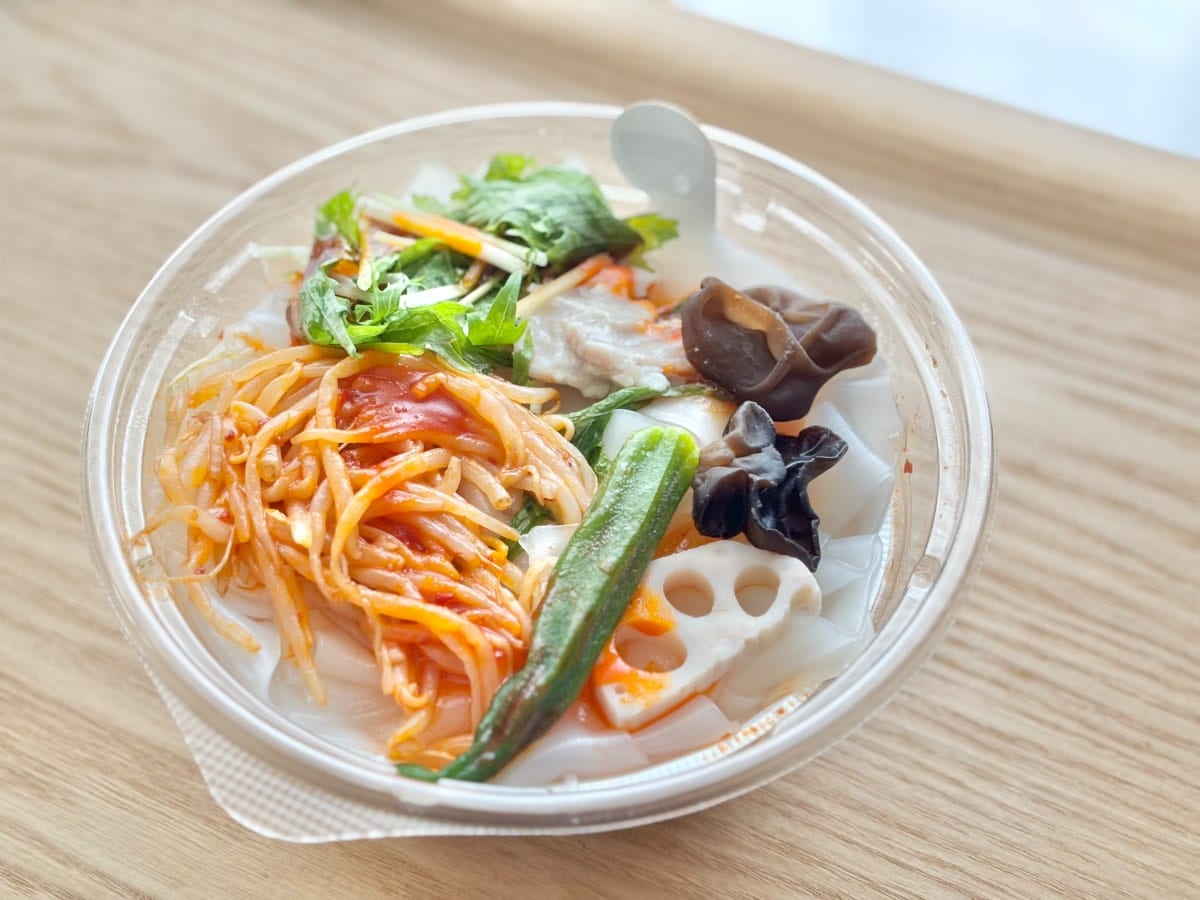 激辛だけど「好きすぎて困ってる」【セブン】の新作麺がハマるウマさ！