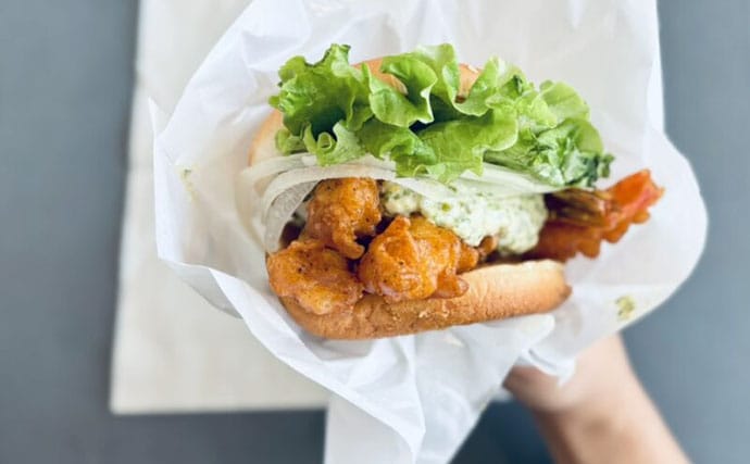 神レベルの旨さ？　期間限定「神の海老バーガー」を食べてみた