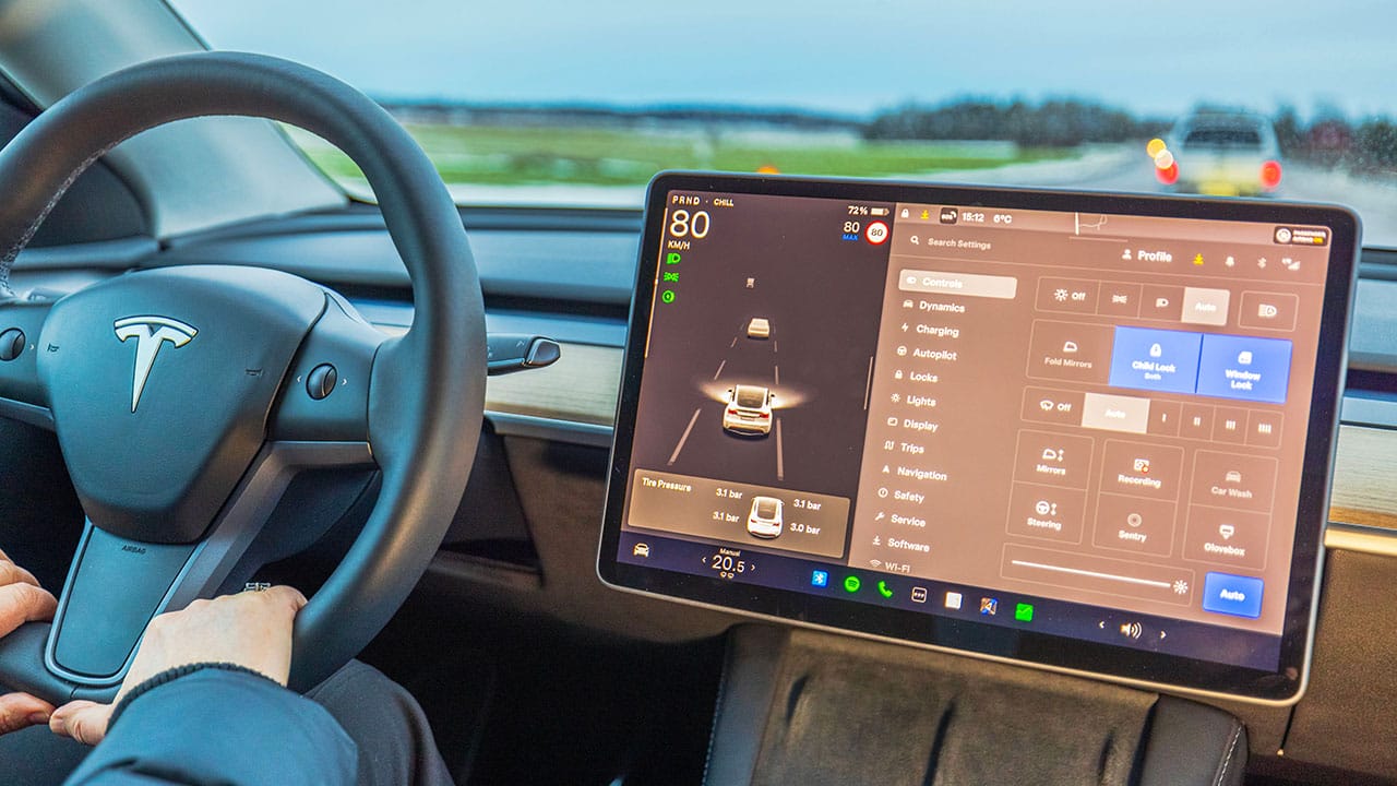クルマのタッチパネル(タッチスクリーン)は「物理ボタン」に回帰すべき?1