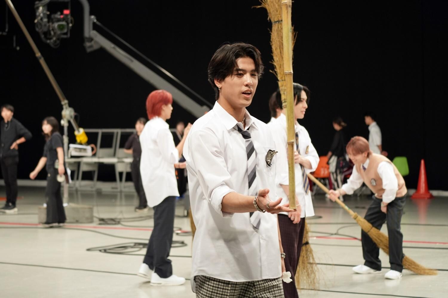 【収録潜入】まさかの事態が御曹司を襲う！？NEO EXILE 4組が“学校あるある”対決