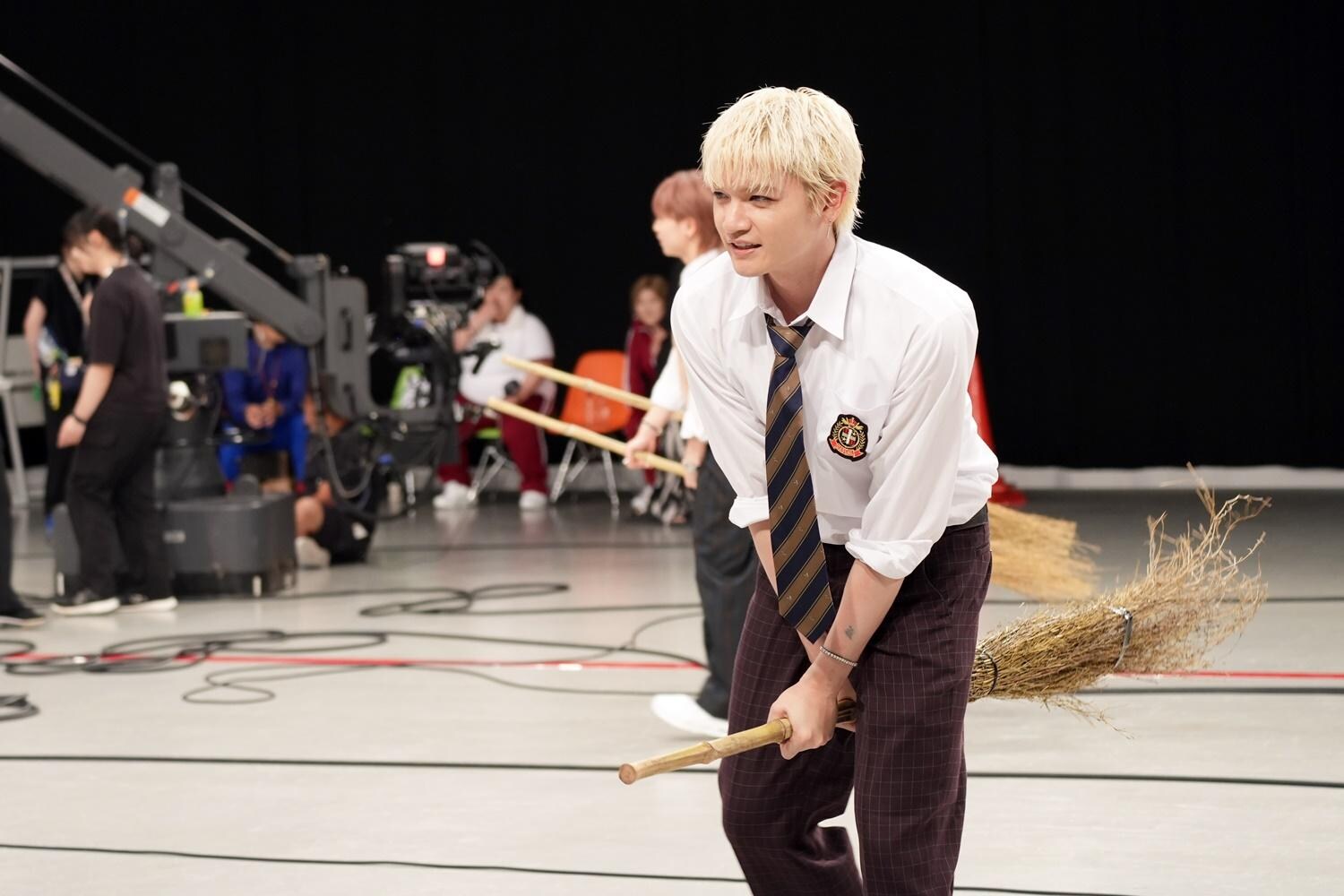 【収録潜入】まさかの事態が御曹司を襲う！？NEO EXILE 4組が“学校あるある”対決