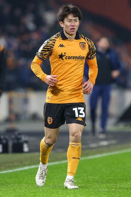 今冬、英国2部の強豪クラブへ移籍した平河。「森保ジャパンが基準として求める連続での守備もやり切れる」(レオザ氏)