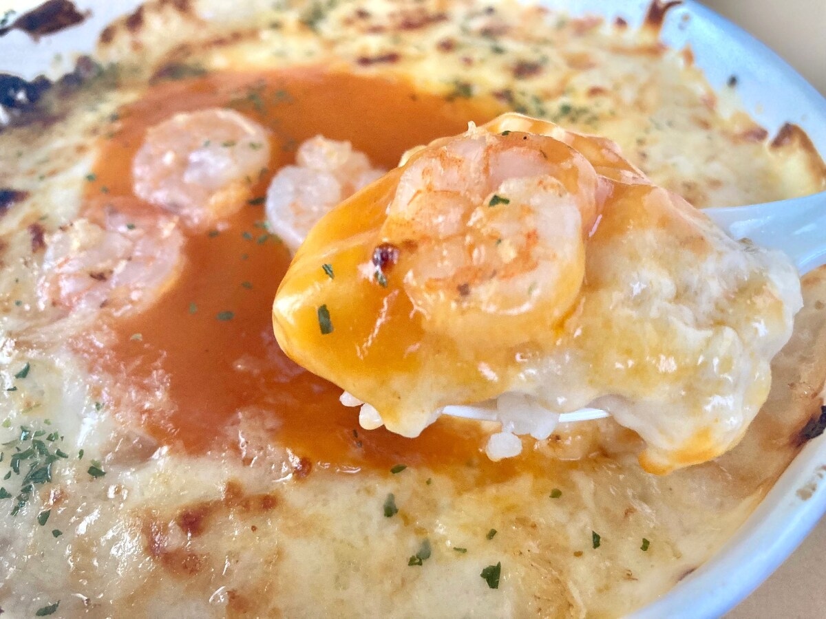 王道の味わいで安心！塩味のバランスもよき！【セブン】アメリケーヌソースが美味しい海老ドリア