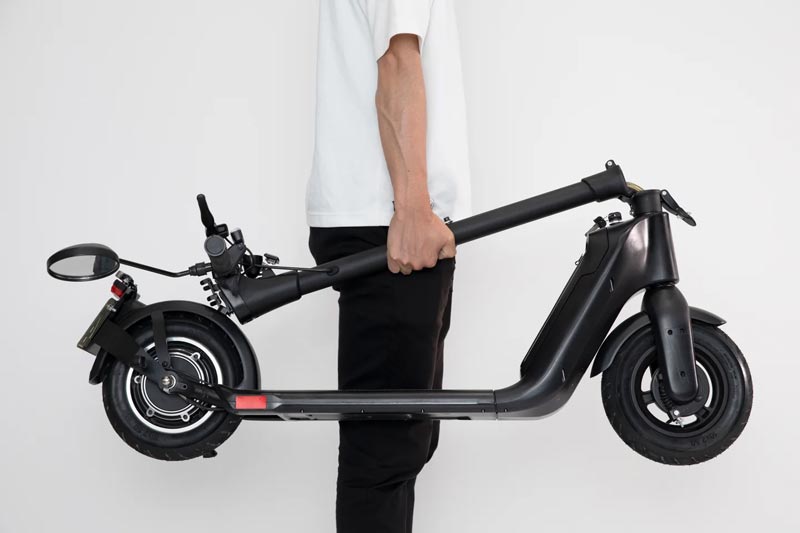 【ブレイズ】「キックボードEV」の公式サイトをリニューアル! 記事8