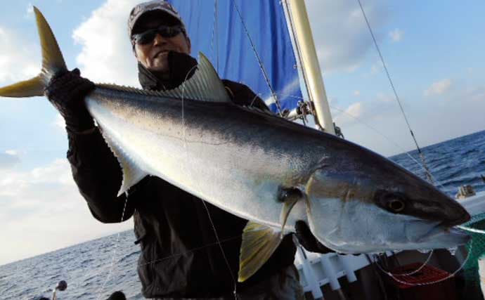 【沖釣り釣果速報】芦屋沖の落とし込み釣りで100cmヒラマサ浮上！船中青物57匹の爆発劇（福岡）