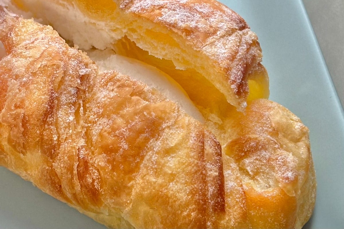 軽やかな生地とホイップが好相性!【ローソン】のパンがまるでスイーツ