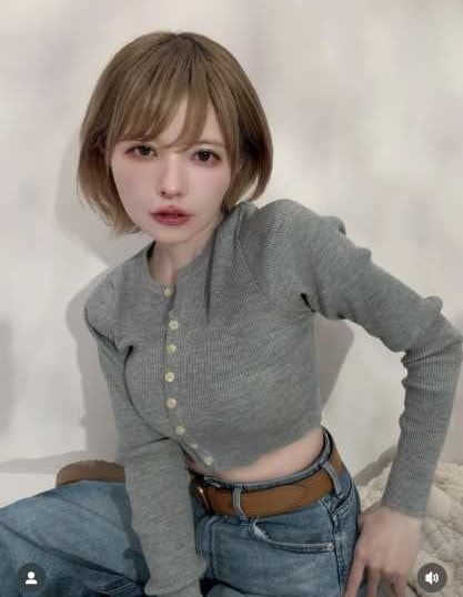 Instagram:益若つばさ(@tubasamasuwaka1013)より