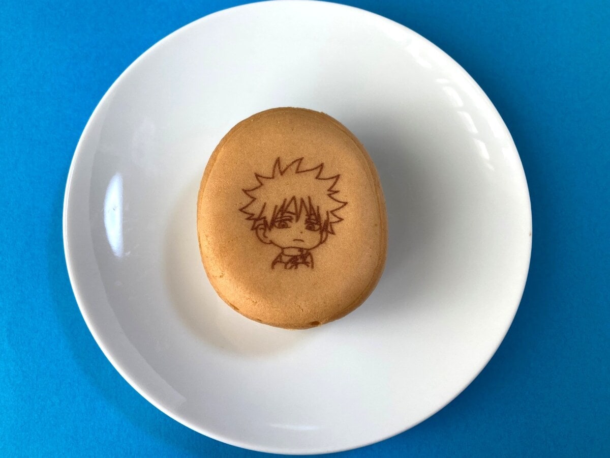 薄い生地＆たっぷりクリームがたまらない！【ファミマ限定】推し活が捗る？キャラもっち