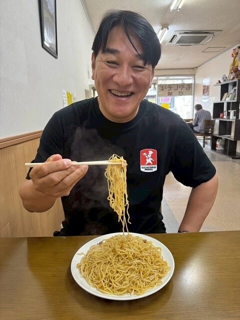 今回は汁なし系のもやしソバ