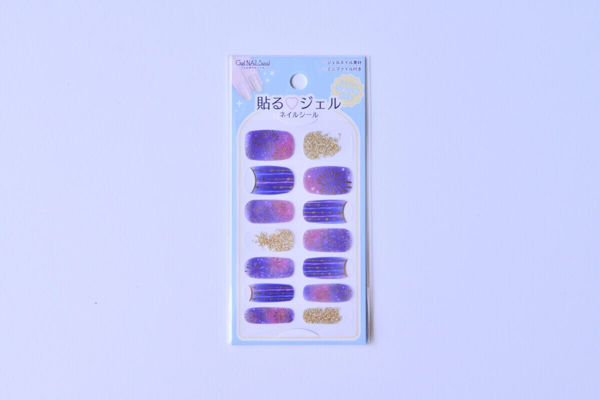 セリアのネイルシールのやり方は？新作やパーツも紹介【2025】