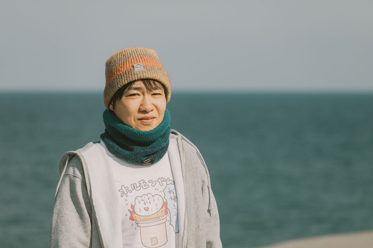 小田原ドラゴン(おだわら・どらごん) 1970年、兵庫県生まれ。唯一無二の天才すぎる漫画家。『コギャル寿司』で第47回文藝春秋漫画賞受賞。代表作に『おやすみなさい』、ドラマ化された『チェリーナイツ』など。最新作に『今夜は車内でおやすみなさい。』