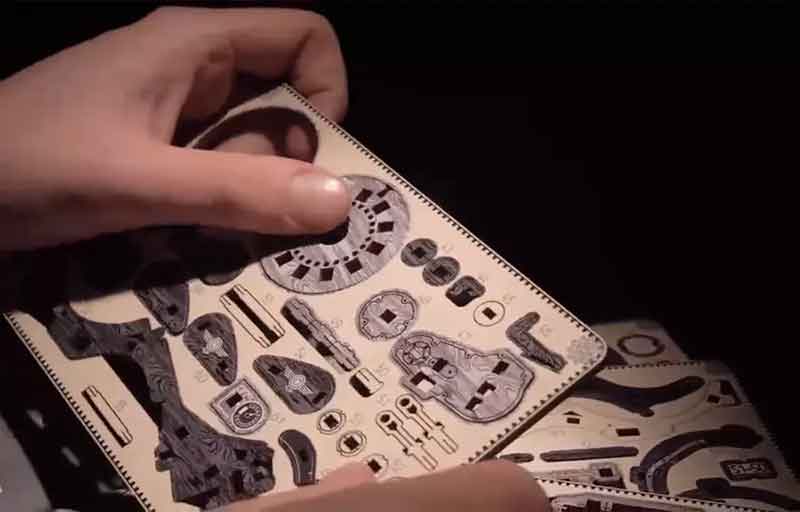 精巧ギミックで走る木製 Vツインバイク！「Cruiser V-Twin」がMakuakeに登場（動画あり） 記事2