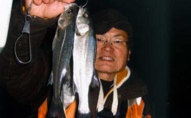 霞ヶ浦ふ頭でセイゴの数釣りを堪能！【三重】足元で連続ヒット