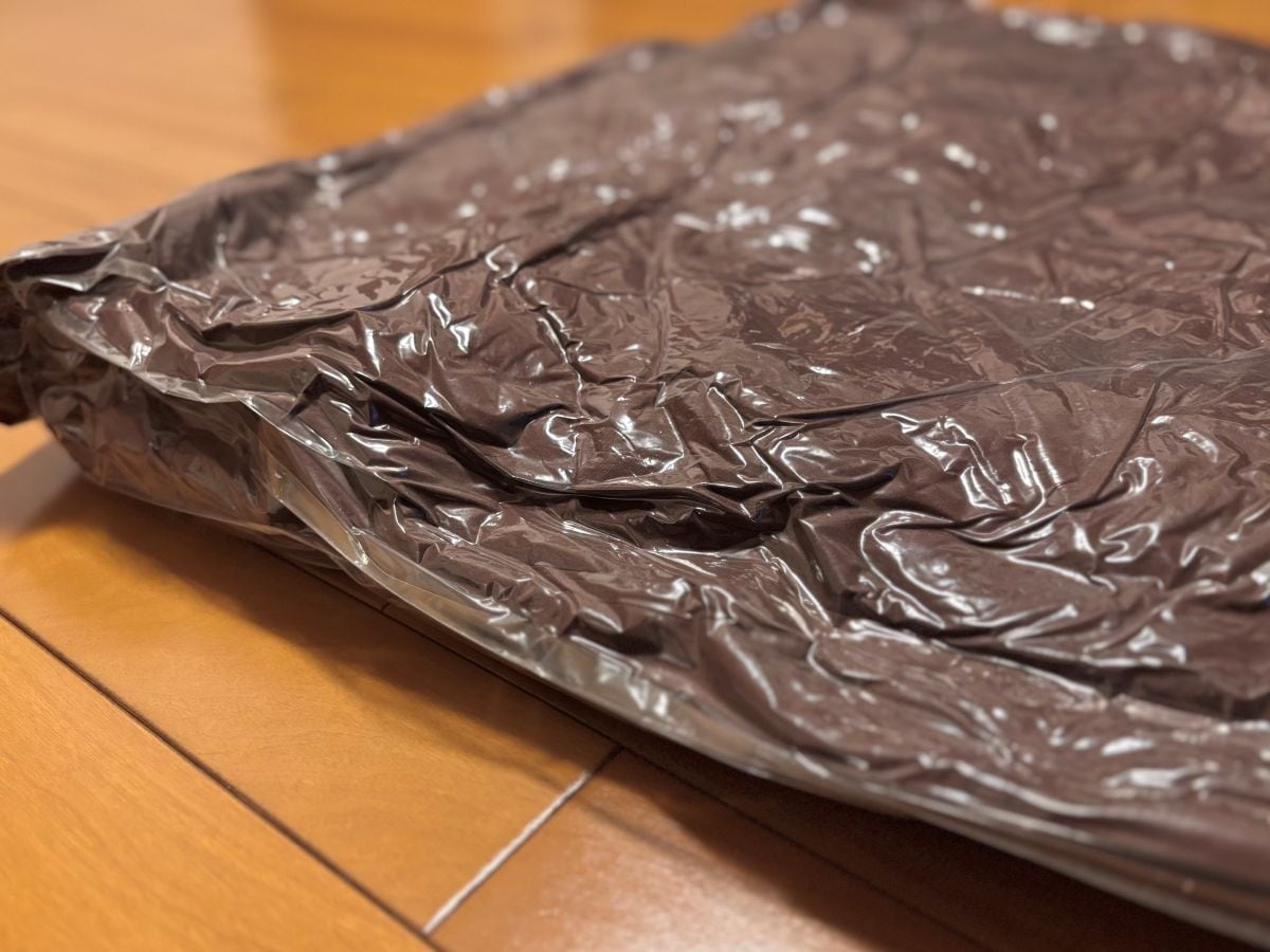 衣類も布団も！ガチで使える100均の圧縮袋3選｜旅行先でも大活躍♪【ダイソー・セリア・キャンドゥ】