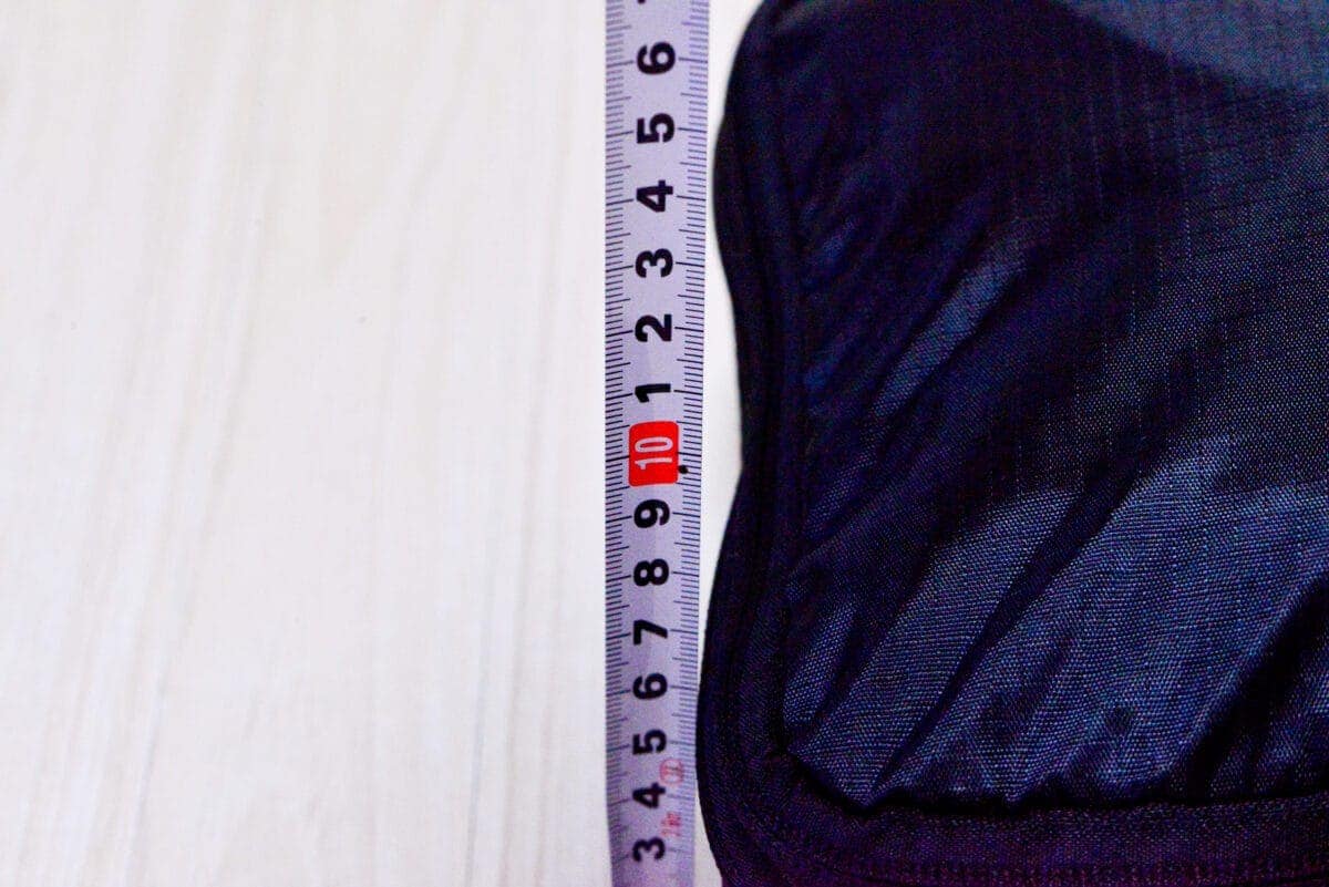 衣類も布団も！ガチで使える100均の圧縮袋3選｜旅行先でも大活躍♪【ダイソー・セリア・キャンドゥ】