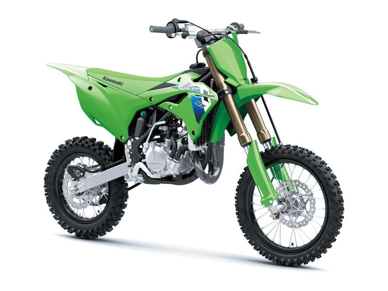 カワサキからヤングライダー向け本格モトクロッサー新型「KX112/KX85/KX85