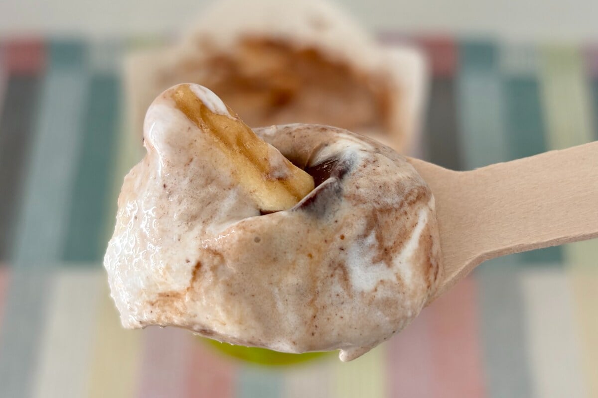 売り切れ続出で入手困難!?【マックフルーリー】話題の新作を実食レポ!