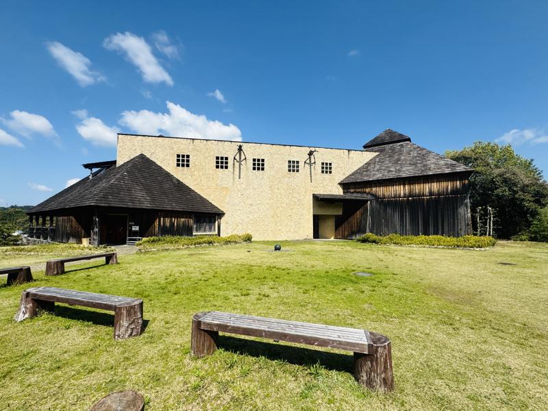 「売れない空き家」が“秘密基地”のようなライダー宿に 静岡・浜松市二俣に〈152INN〉誕生。本田宗一郎の故郷で空き家再生×地域活性の新モデルが始動