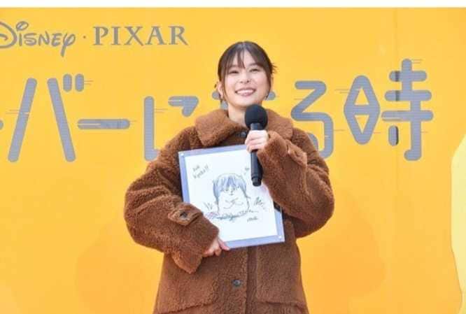 Instagram:芳根京子(@yoshinekyoko)より