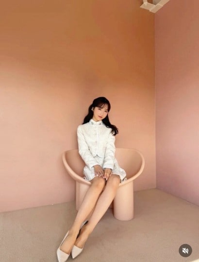 Instagram:小栗有以(@yuioguri_1226)より