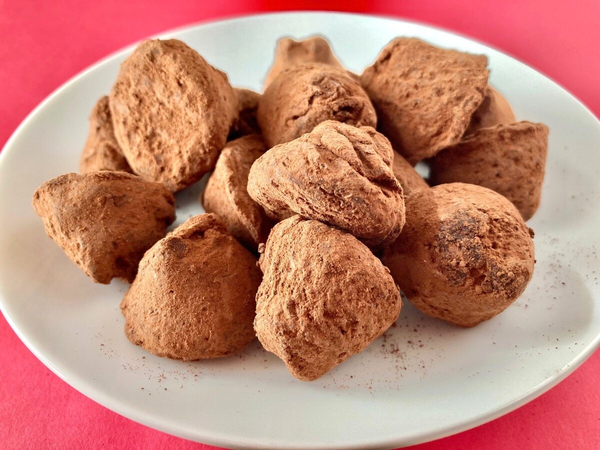 みんなでバレンタインを楽しむのもあり？【カルディ】「ガヴァルニーシリーズ」のプレミアムトリュフ