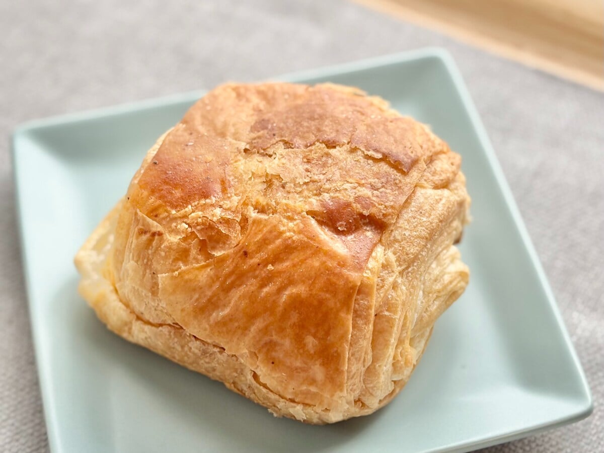 「めちゃんこうまかった」「ちょっと感動」【ローソン】の新作パンって？