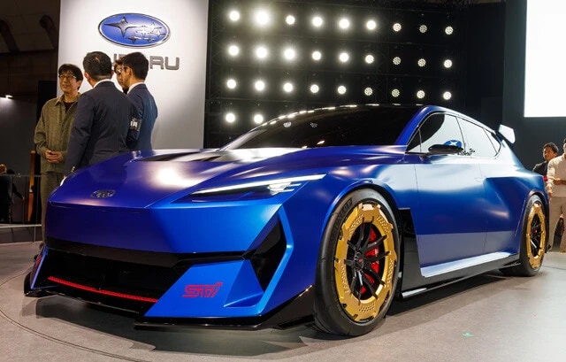 【第3位】スバル パフォーマンス－E STI コンセプト　低重心思想をEVで極限まで追求。スバルらしさを濃縮還元した、次世代の走りのフラッグシップ。男心を刺激