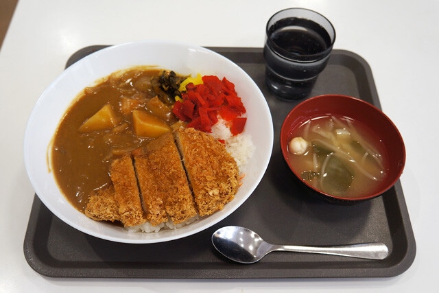 「カツカレー」