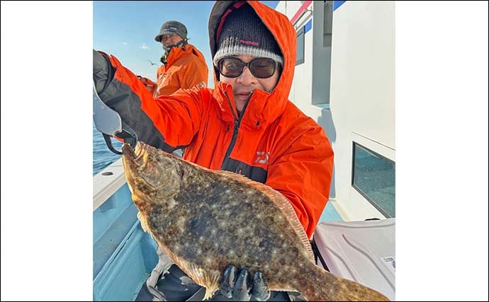 相模湾ヒラメ釣りで52zm頭に本命2尾キャッチ【神奈川】船中釣果は8尾