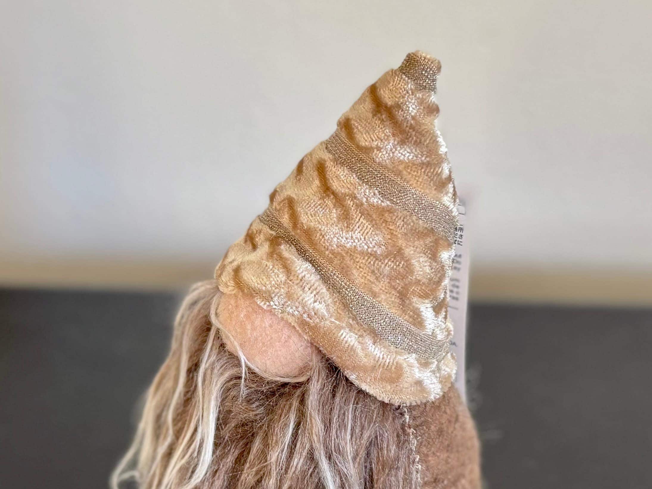 【2025】100均のクリスマスグッズが可愛すぎて大優勝♡手作りリースの作り方も紹介