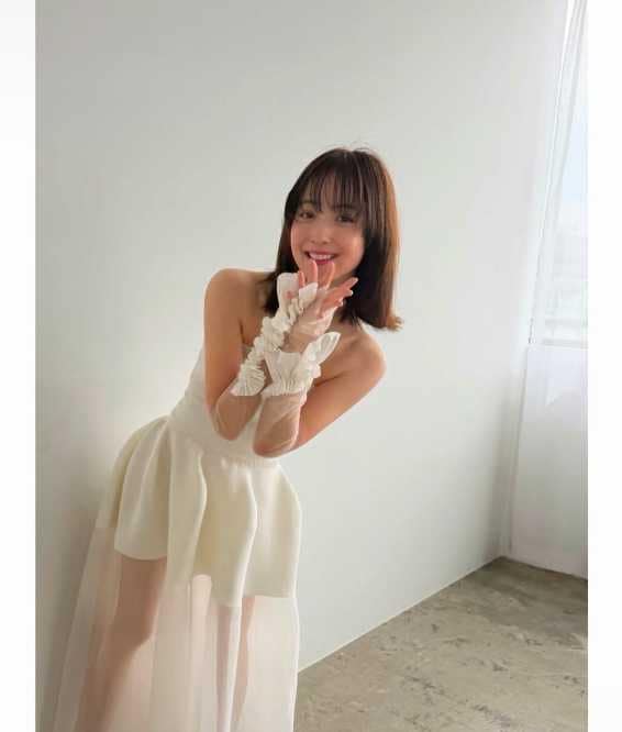 Instagram:佐々木希(@nozomisasaki_official)より