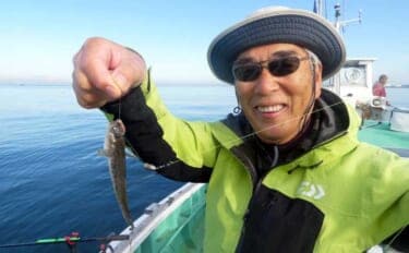 東京湾船ハゼ釣りで船中トップ105尾!【東京・深川富士見】常連の技と焼酎イソメが釣果を後押し