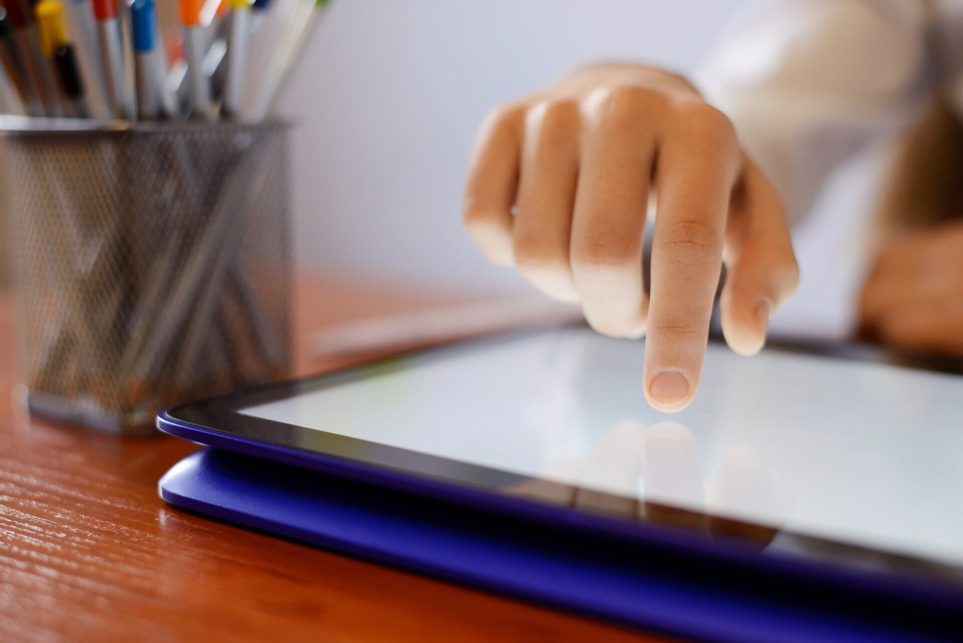 まだ2歳半なのに……！？世帯年収450万・32歳男性が驚愕、我が子が起こした金銭トラブル