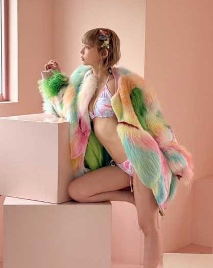 Instagram:最上もが(@mogatanpe)より