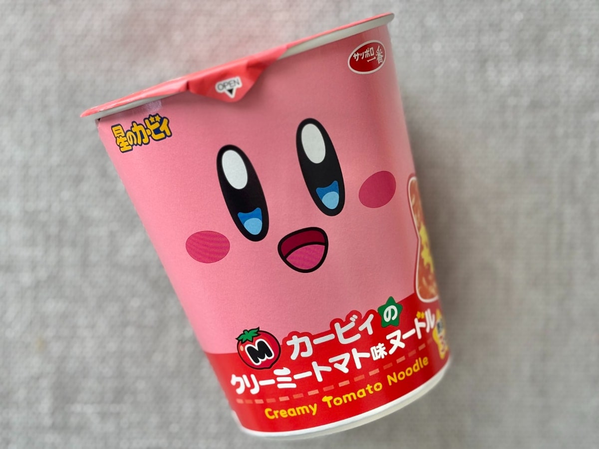 3店舗回ってようやく発見！【ファミマ】と人気キャラのコラボ麺の味は？