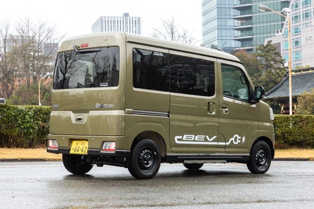 ダイハツ e-アトレーのバッテリーには安全性の高いLFP(リン酸鉄リチウムイオン電池)を採用する