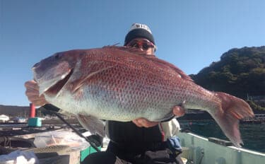 「串本カセ釣りのポテンシャルが炸裂！」 40〜60cmの良型マダイ16匹と大爆釣