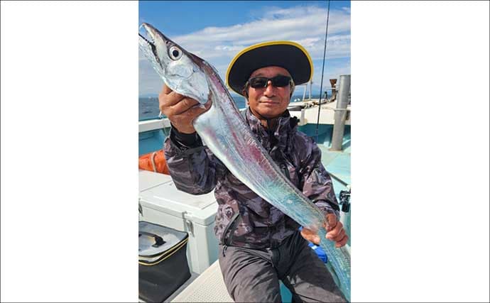 【沖釣り釣果速報】大分沖のテンヤタチウオ釣りでドラゴン級や神龍サイズ続出！（大分・熊本）
