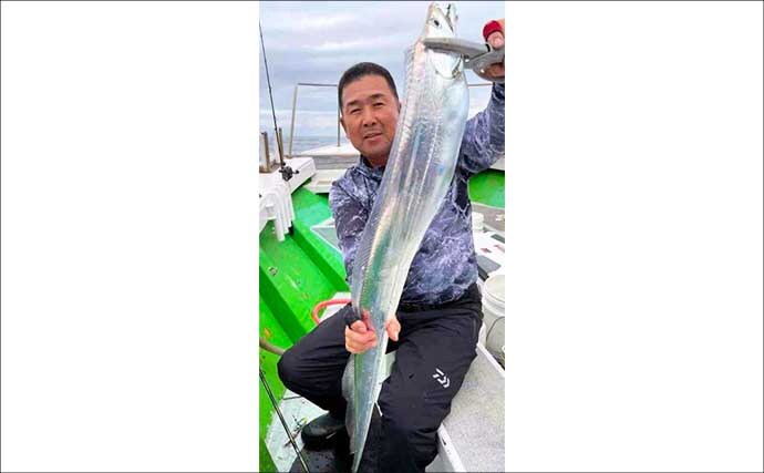 【沖釣り釣果速報】大分沖のテンヤタチウオ釣りでドラゴン級や神龍サイズ続出！（大分・熊本）