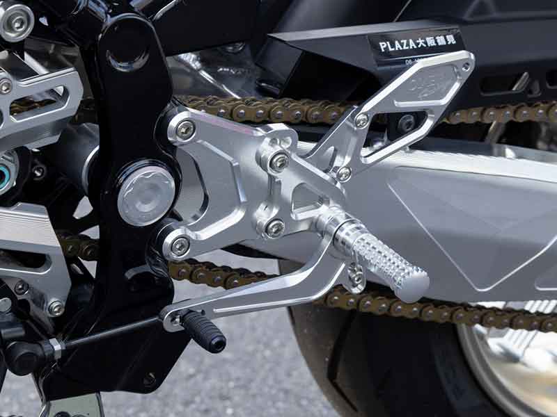 Z900RS/Cafe用「BACK-STEP Type2 4ポジション/スポーツライディングハンドルキットType3」がオーヴァーレーシングから発売! 記事2