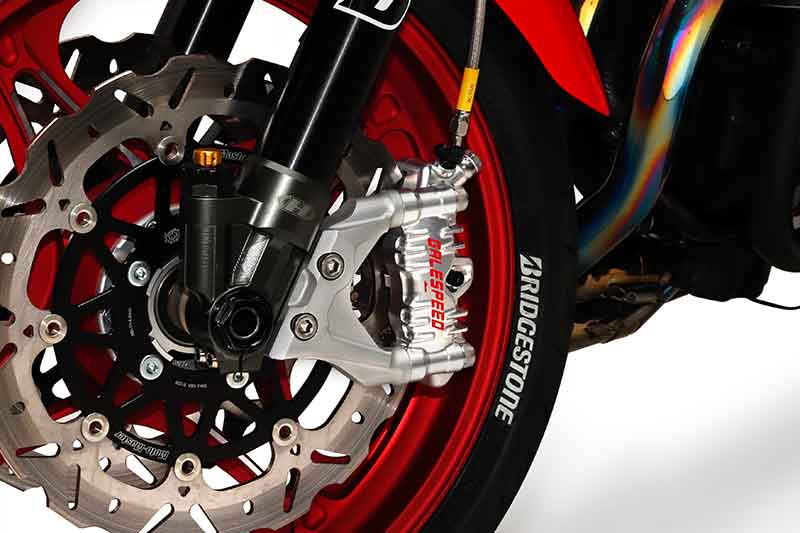 ゲイルスピードの Elaborate キャリパーに新色「シルバー」が登場! 記事1