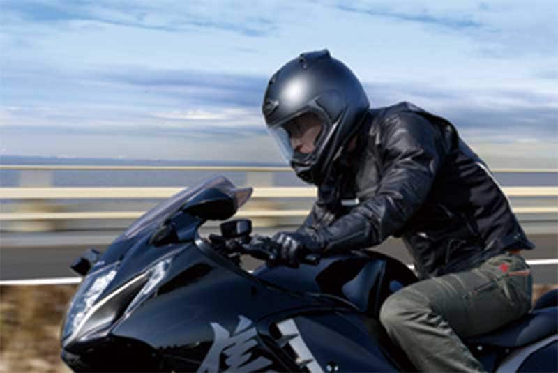 ツアークロスV のストリートモデル「TX-STRADA/TXストラーダ」がアライヘルメットから7月下旬発売! 記事2