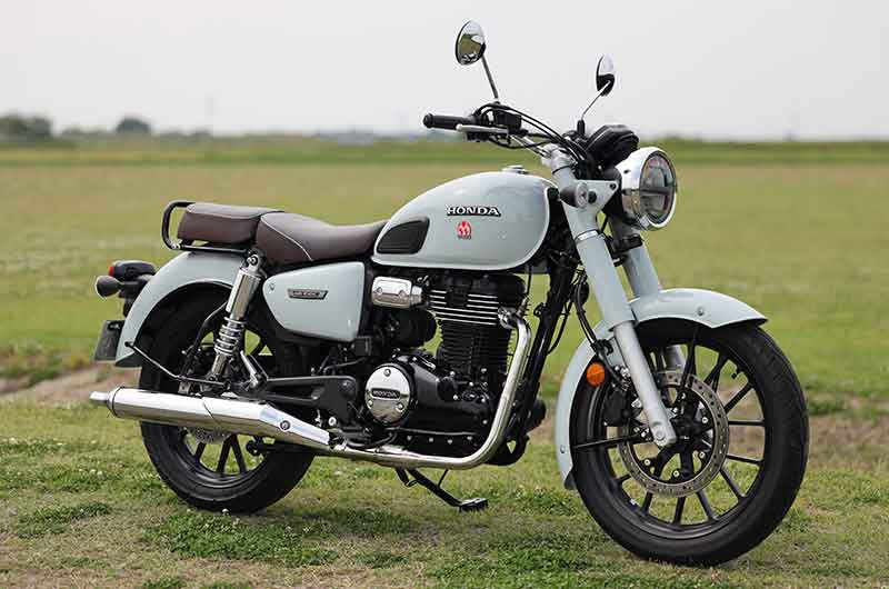 SP忠男からホンダ GB350C用「POWERBOXナローパイプ」が発売! 記事3