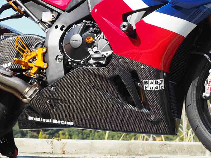 マジカルレーシングから CBR1000RR-R/SP(24)用ストリートボディワークが発売! 記事10
