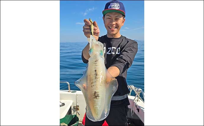 唐津沖のティップランエギングで1kg超アオリイカ手中【佐賀】無風コンディションを攻略