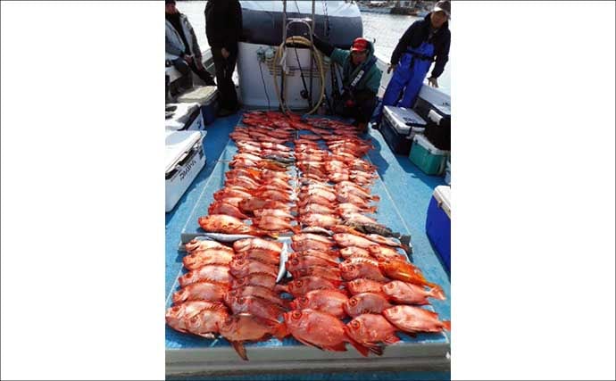 良型チカメキントキでクーラー満タン！沖五目釣りが好調キープ【船釣り最新情報・福岡】