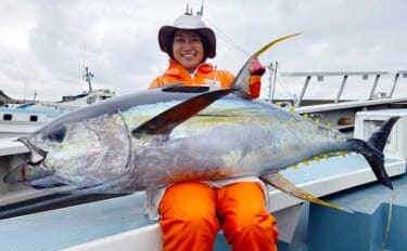 「今季最大61.3kg級も浮上!」相模湾のキハダ&カツオ釣りで特大キハダマグロ好捕【神奈川】
