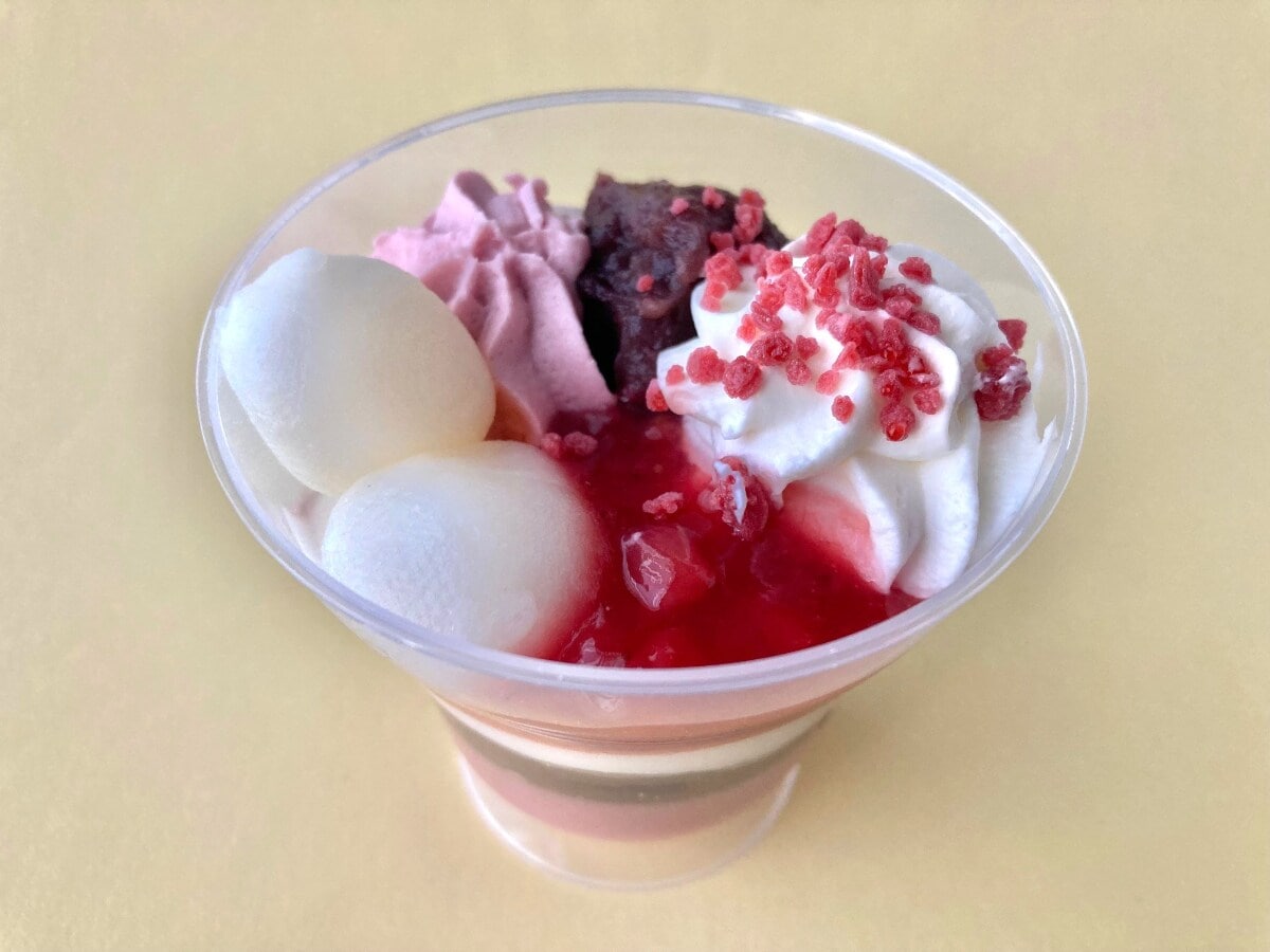 「どの組み合わせで食べても美味しい！」【セブン】トッピングもウマウマ！新作の和パフェ