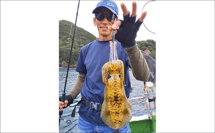 【沖のルアー釣果速報】ティップランでアオリイカ船中23匹！サオ頭は7匹をマーク（三重）